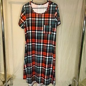Lularoe Plaid Carly XL
